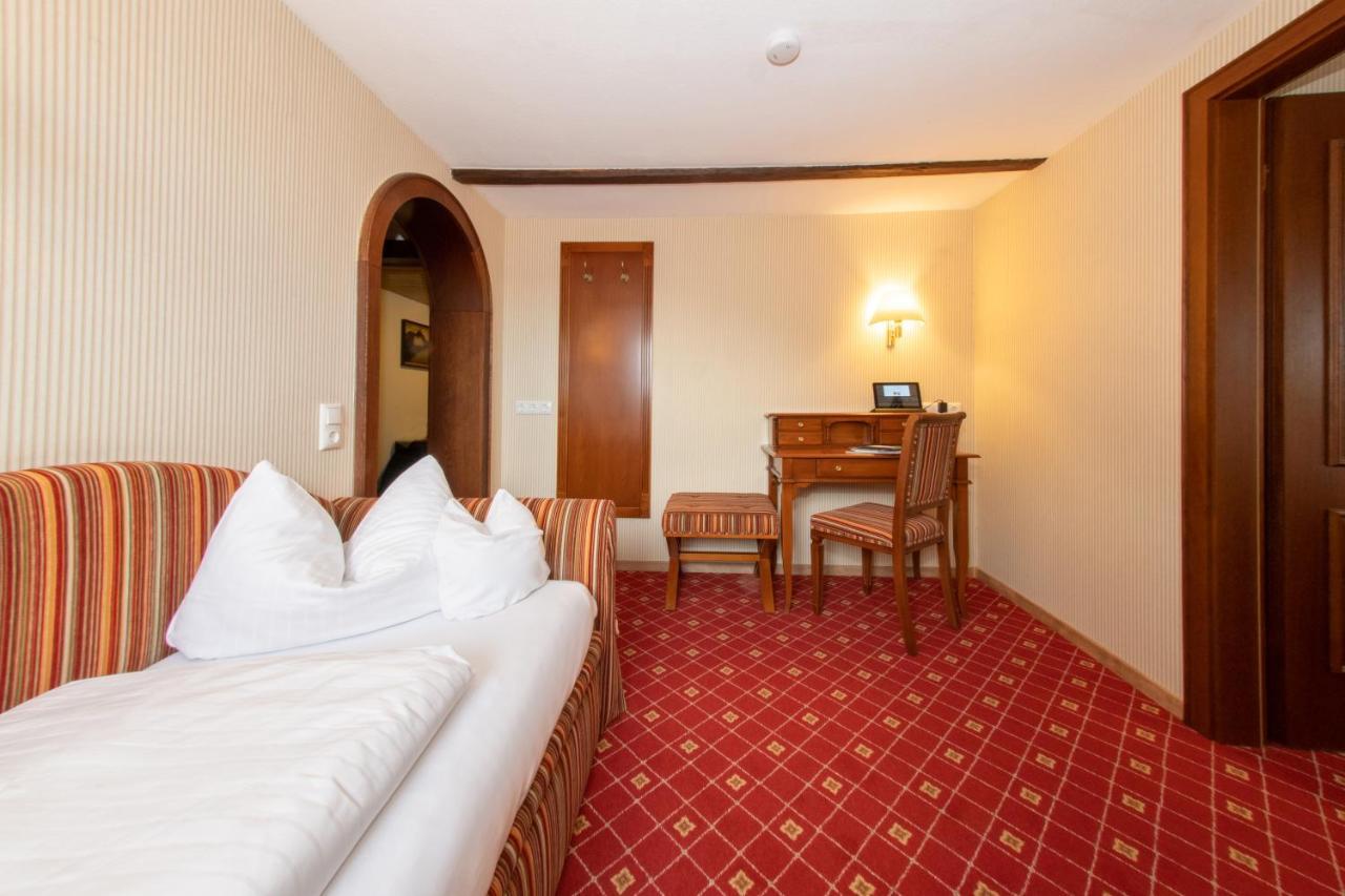 Hotel Gasthof Post เนสเซลวัง ภายนอก รูปภาพ