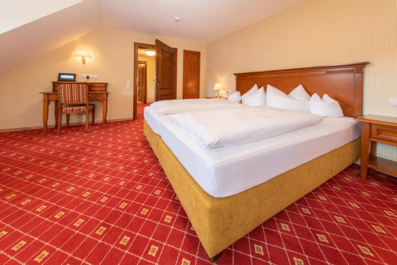 Hotel Gasthof Post เนสเซลวัง ภายนอก รูปภาพ