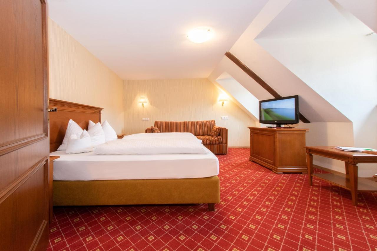 Hotel Gasthof Post เนสเซลวัง ภายนอก รูปภาพ