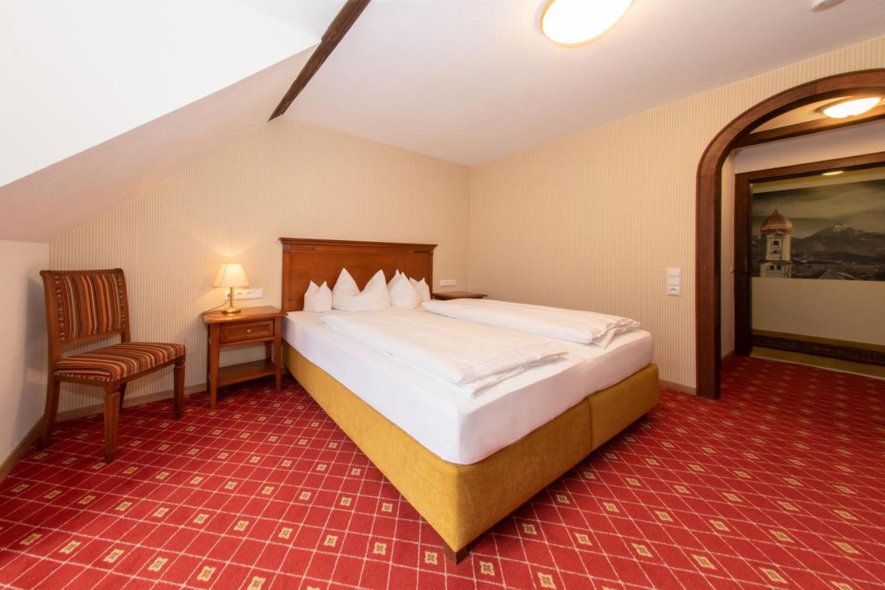 Hotel Gasthof Post เนสเซลวัง ภายนอก รูปภาพ