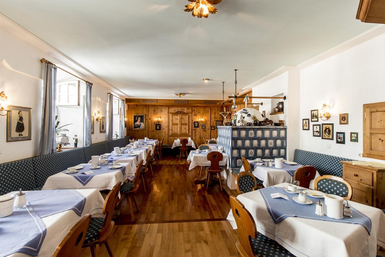 Hotel Gasthof Post เนสเซลวัง ภายนอก รูปภาพ